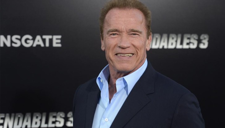 Холивудската звезда популяризира ядрената енергия Холивудската звезда популяризира ядрената енергия