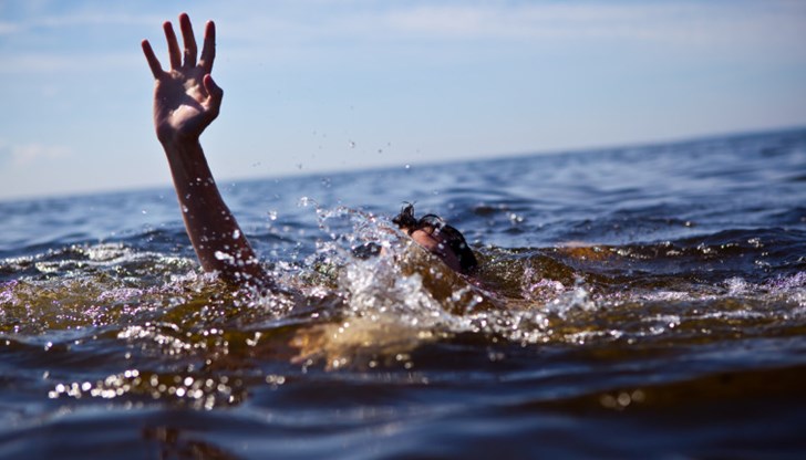 14 души са починали вследствие на удавяне в Черно море, четирима - във водите на река Дунав и двама - в езера този летен сезон