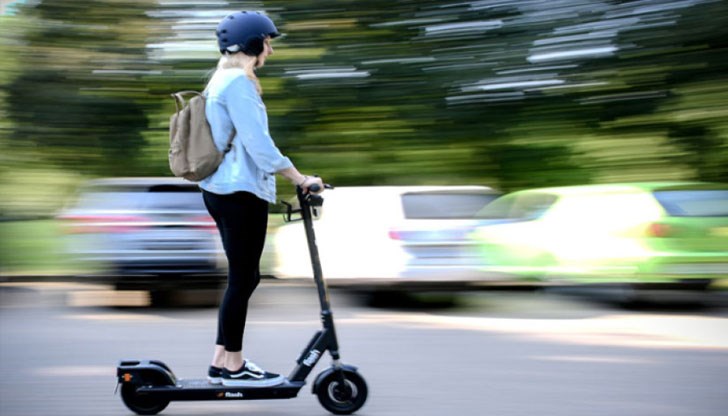 Лица под 14-годишна възраст нямат право да управляват електрически тротинетки
