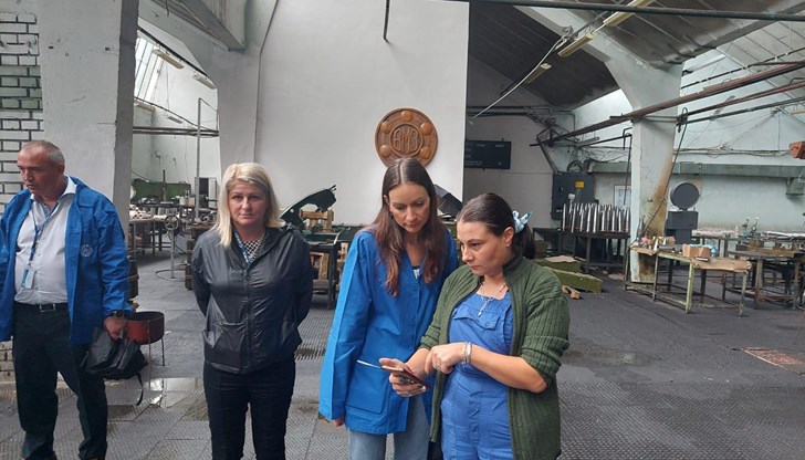 През следващите часове синоптичната обстановка в страната остава усложнена През следващите часове синоптичната обстановка в страната остава усложнена