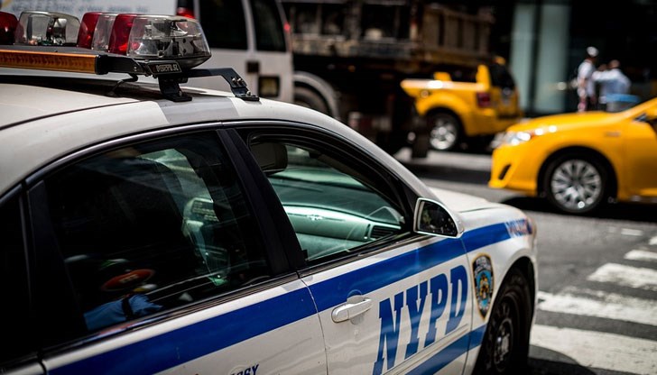 Скандалът започнал след запалени лампи Скандалът започнал след запалени лампи