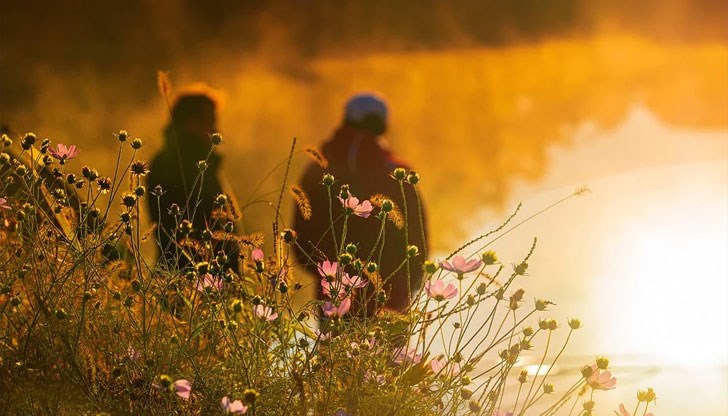 Месецът ще започне с топло време