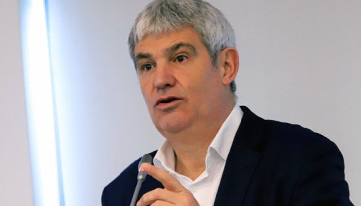 От КНСБ настояват и работното време в България да е както в Европейския съюз - до 52 часа седмично От КНСБ настояват и работното време в България да е както в Европейския съюз - до 52 часа седмично