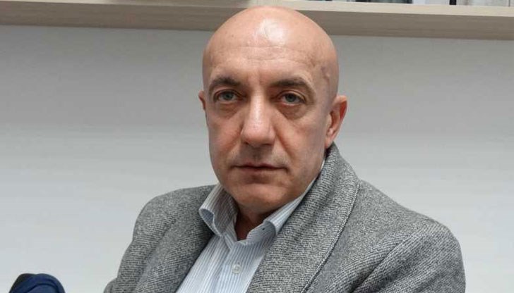 Причините за това са влошената работна атмосфера в болницата и констатирани нарушения в организацията на лечебната дейност Причините за това са влошената работна атмосфера в болницата и констатирани нарушения в организацията на лечебната дейност