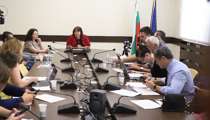 До края на 2022 г. Министерството на финансите не планира друго излизане на външните капиталови пазари