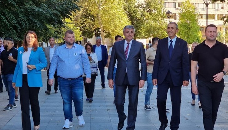 Ние мислим за тежката зима и за бъдещето, заяви Ализан Яхова Ние мислим за тежката зима и за бъдещето, заяви Ализан Яхова