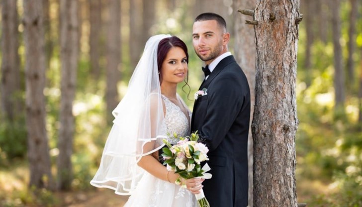 Жестът е на семейство Кенарови