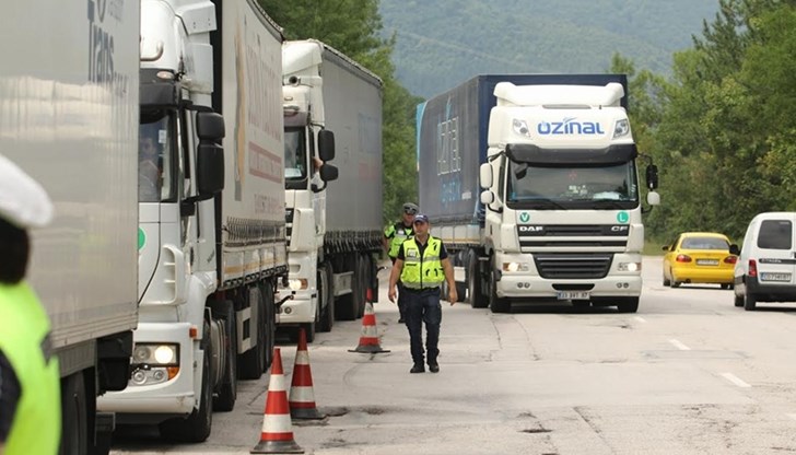 Ще се промени и работното време на служителите на ДАИ Ще се промени и работното време на служителите на ДАИ