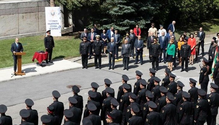 Ген. Емил Тонев: Службата успешно изпълнява мисията и задачите си, включително и в зони на конфликт Ген. Емил Тонев: Службата успешно изпълнява мисията и задачите си, включително и в зони на конфликт