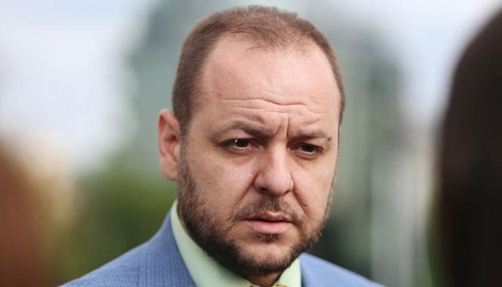 Бившият министър на МОСВ обясни, че централата не е изключена по стандартния начин чрез административна мярка Бившият министър на МОСВ обясни, че централата не е изключена по стандартния начин чрез административна мярка