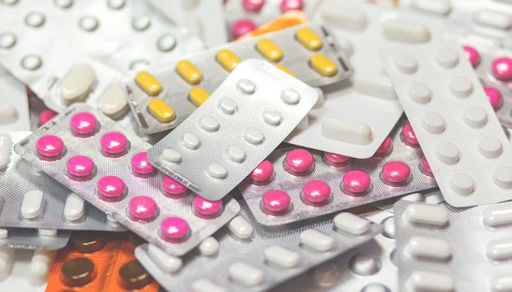България продължава да бъде една от двете страни в Европа, в които пациентите плащат с 50% повече за лекарства