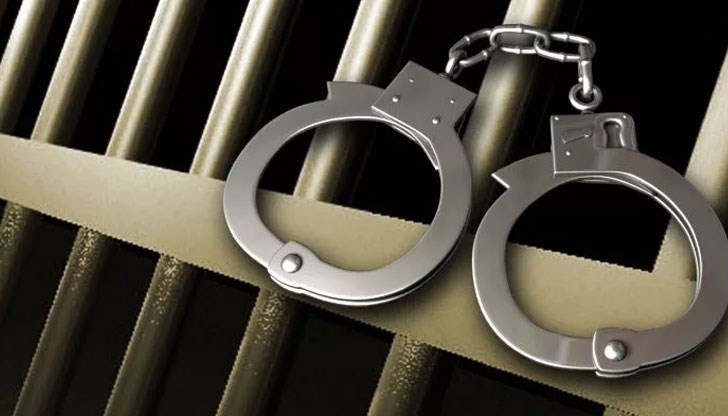 В дома на арестуваната ученичка са открити амфетамини В дома на арестуваната ученичка са открити амфетамини