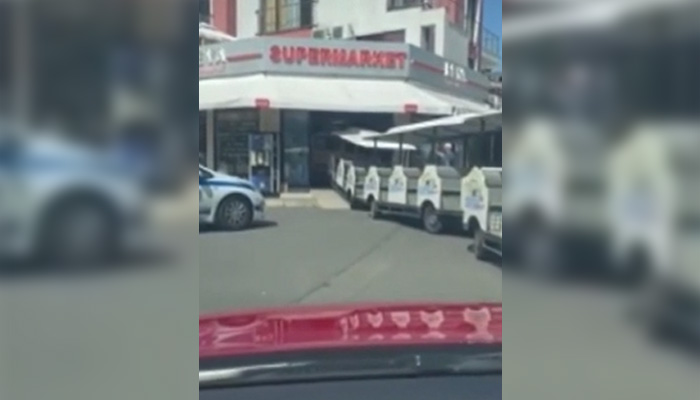 Основната версия е, че е заспалАтракционно влакче с няколко вагона