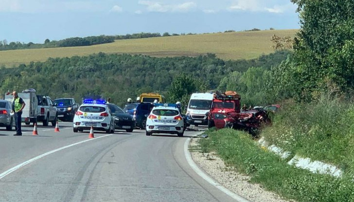 Сред най-честите причини за катастрофа са несъобразената скорост, отнемането на