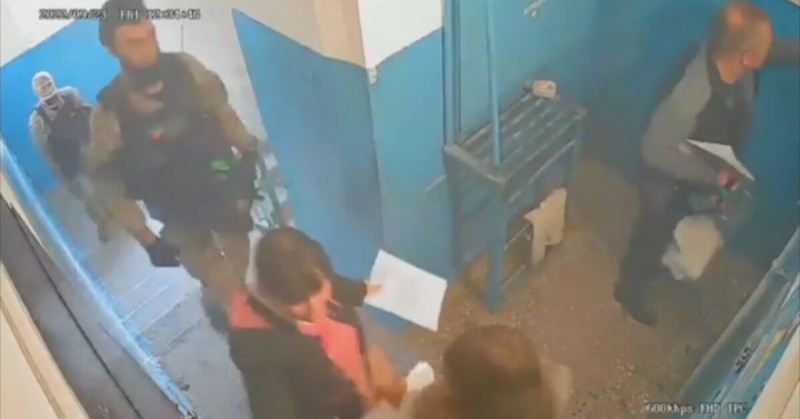 На референдумите за присъединяване към Русия на контролираните от нея