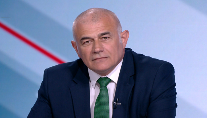 Редовното правителство е било съборено от Има такъв народ, а