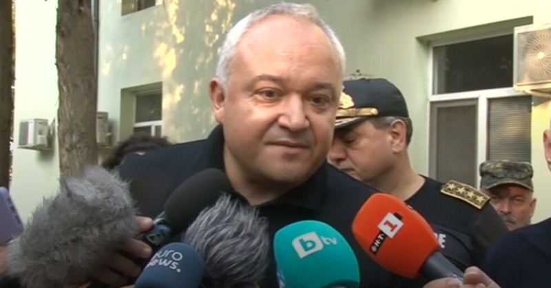 Поне десетима гранични полицаи са участвали в различни схеми за