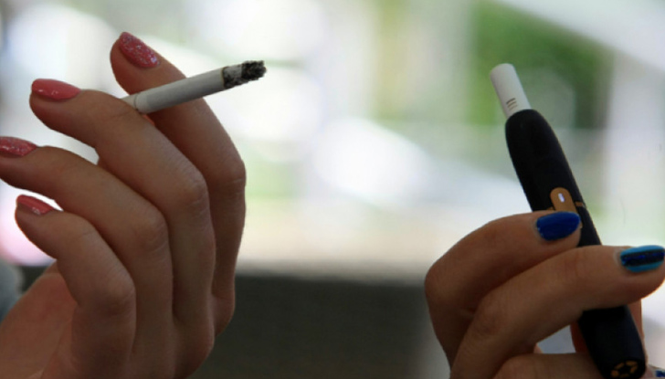 Има схващане, че е-цигарите са по-добра алтернатива на пушенетоЕлектронните цигари