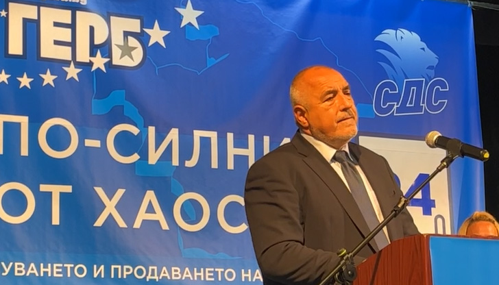 Държавата е буквално счупена. Над 2500 блока в България сме