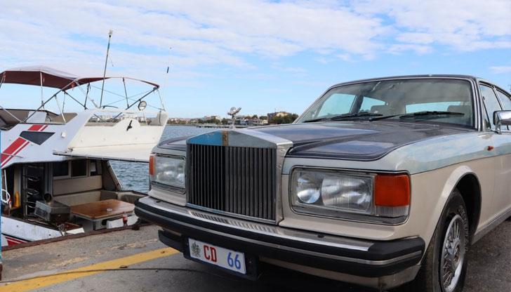 Задържаният е поддържал висок стандарт и луксозен начин на животСлужители