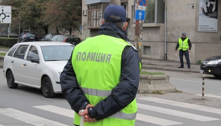 Служителите на ОДМВР - Русе предприеха мерки за осигуряване на спокойна