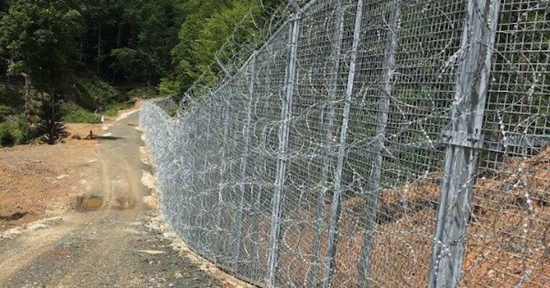 Проверката е след последните случаи на незаконно преминаване на границата