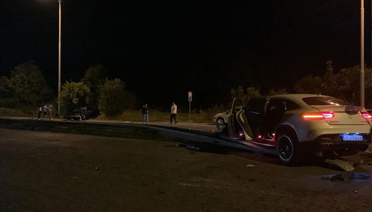 Шофьор е пострадал с фрактура на крак при пътен инцидент