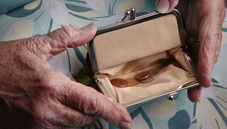 Проблемът е, че ако се изчисли пенсията им спрямо техния