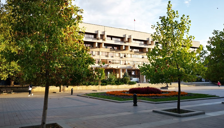 Смразяващо скучен старт на предизборната кампания в РусеКандидатите на основните партии