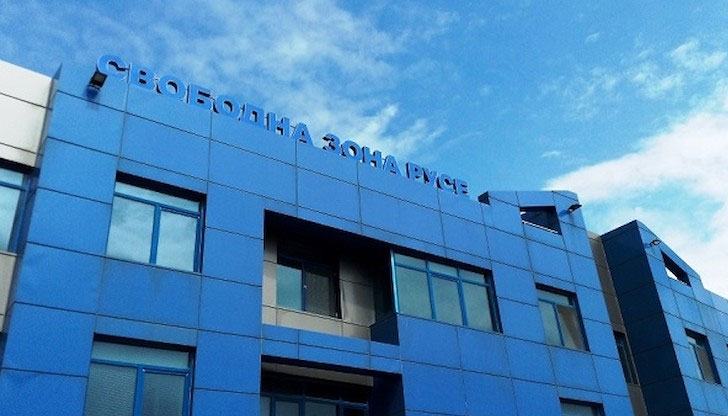 От длъжност се освобождават Таско Ерменков и Александър ПеевНова промяна в