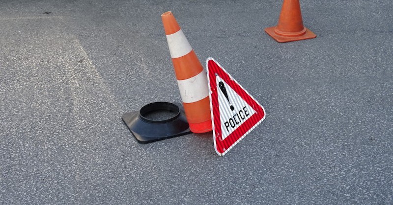 Тежкотоварният трафик и в двете посоки се насочва през Искърското