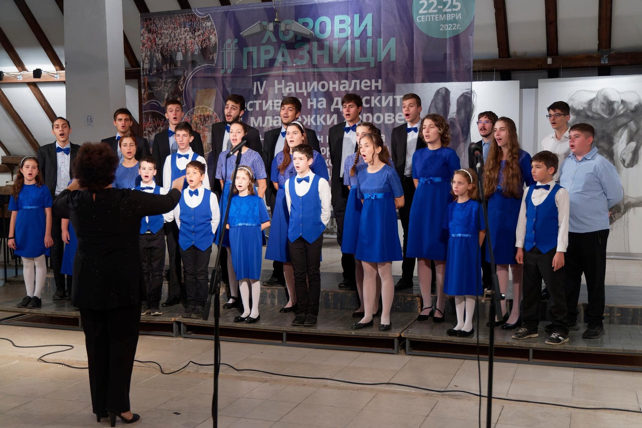 Хор Св. Георги Победоносец“ с две участия във ВарнаХор Св.