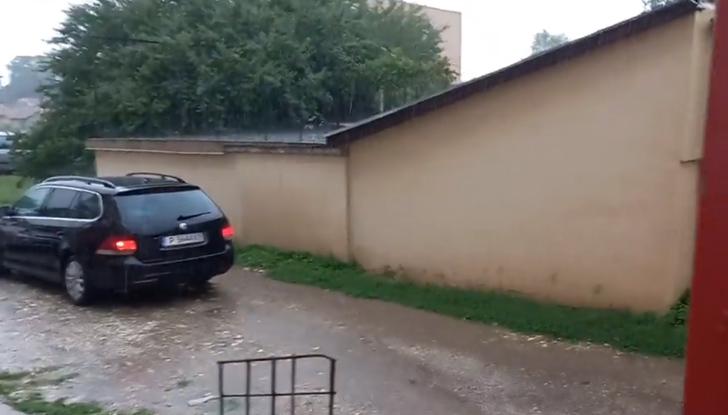 Става въпрос за улица ИбърВидео, публикувано в социалните мрежи, показа една