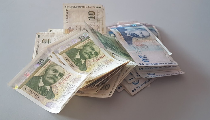 У нас от години се обсъжда минималното възнаграждение да се