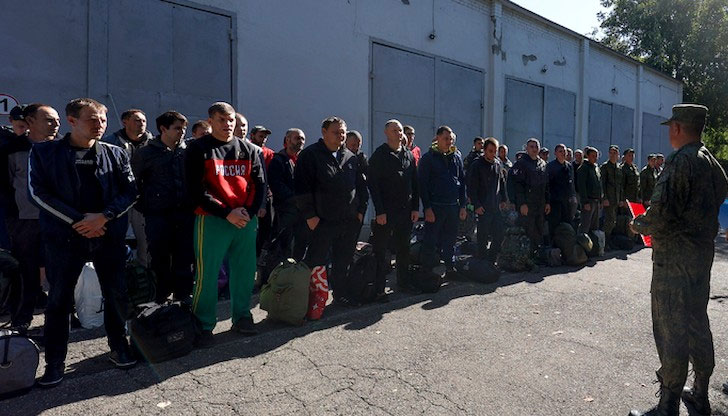 Западът не бива да вижда във всеки руснак виновник за