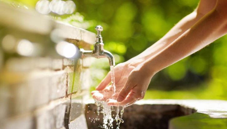 На воден режим или с недостиг на вода са 30