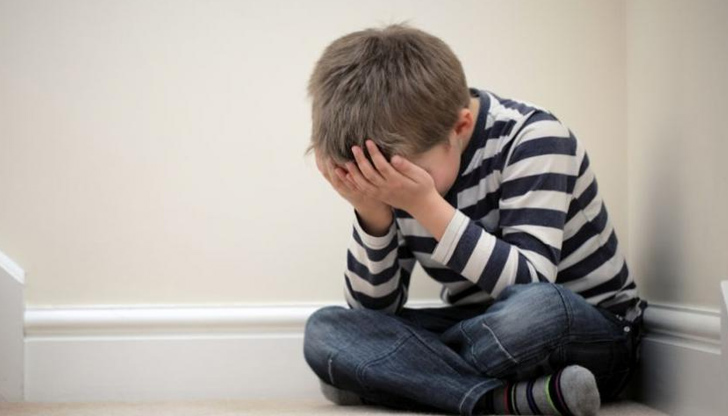 Майка обвини полицай в саморазправа в свой пост в социалната