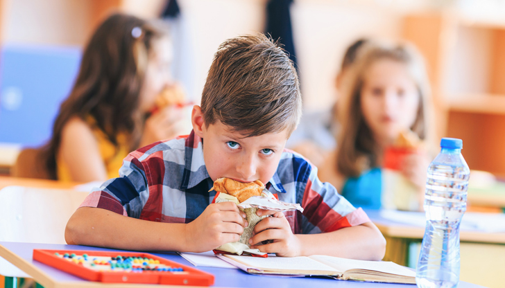 Инспекторите ще проверяват произходът и сроковете на съхранение на хранитеБългарската агенция