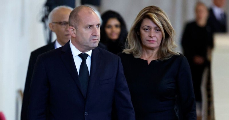 С него беше и съпругата му Десислава РадеваПред тленните останки