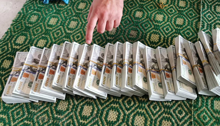 Валутата е открита в конструктивни кухини на превозните средстваПет случая