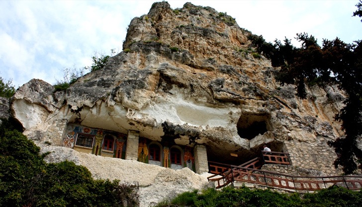 Септември месец носи със себе си известна носталгия към вече