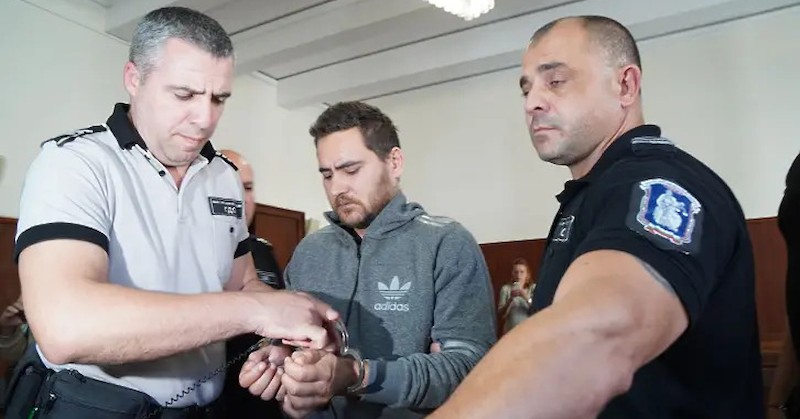 33-годишният скитник подпалвач от Хасково сам поиска от съда да