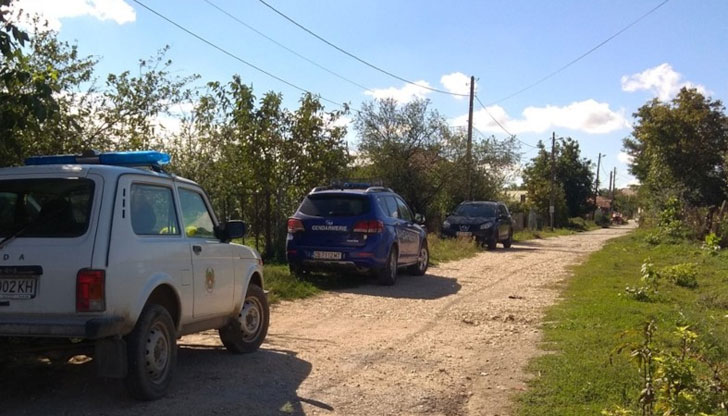 Задържани са трима души, издирени са 6 лицаНа 20 септември