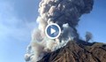 Вулканът Стромболи изригна зрелищно