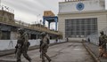 Володимир Зеленски обвини Русия, че е минирала язовирната стена на Каховската ВЕЦ
