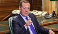 Дмитрий Медведев: Масираните удари по Украйна са само началото