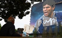 Стенопис украси Буенос Айрес за рождения ден на Марадона