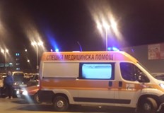 Пострадали са и двамата му спътници но са освободени за