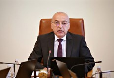 Това става ясно от проект на решение подписан от служебния