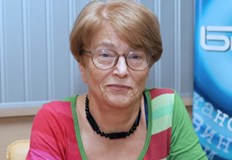 Според Червенкова в началото на 2023 ще има предсрочни избори Целта е